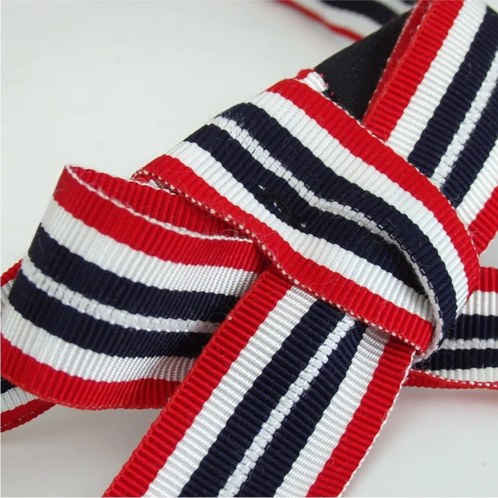 Gucci Red, White, and Blue Striped Bow Choker - Picture 6 of 9